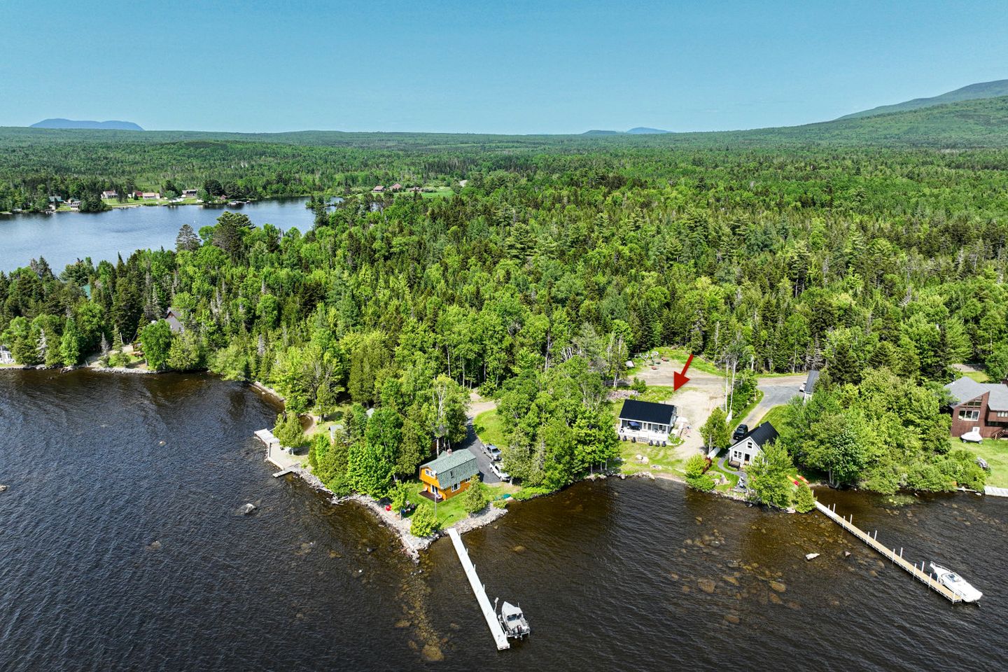 Idyllic Lakefront Cottage Haven Near Tussle Lagoon, Maine