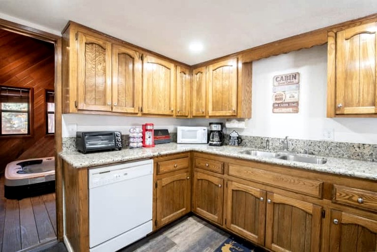 Cabins (United States of America, Big Bear Lake, California)