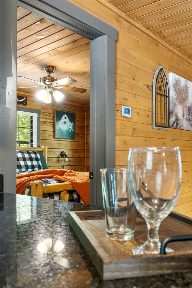 Family Friendly and Pet Friendly Retreat in the Great Smoky Mountains, Perfect for a Tennessee Getaway