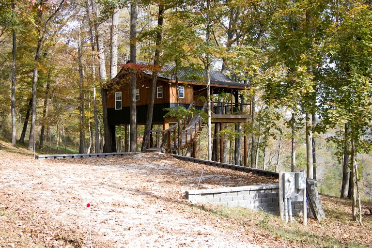 Tree Houses (United States of America, Lewisburg, Kentucky)