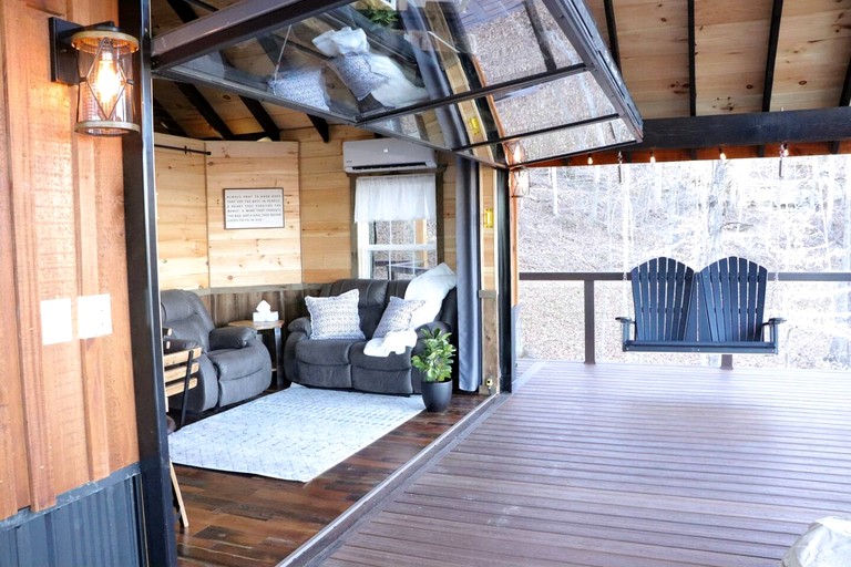 Tree Houses (United States of America, Lewisburg, Kentucky)