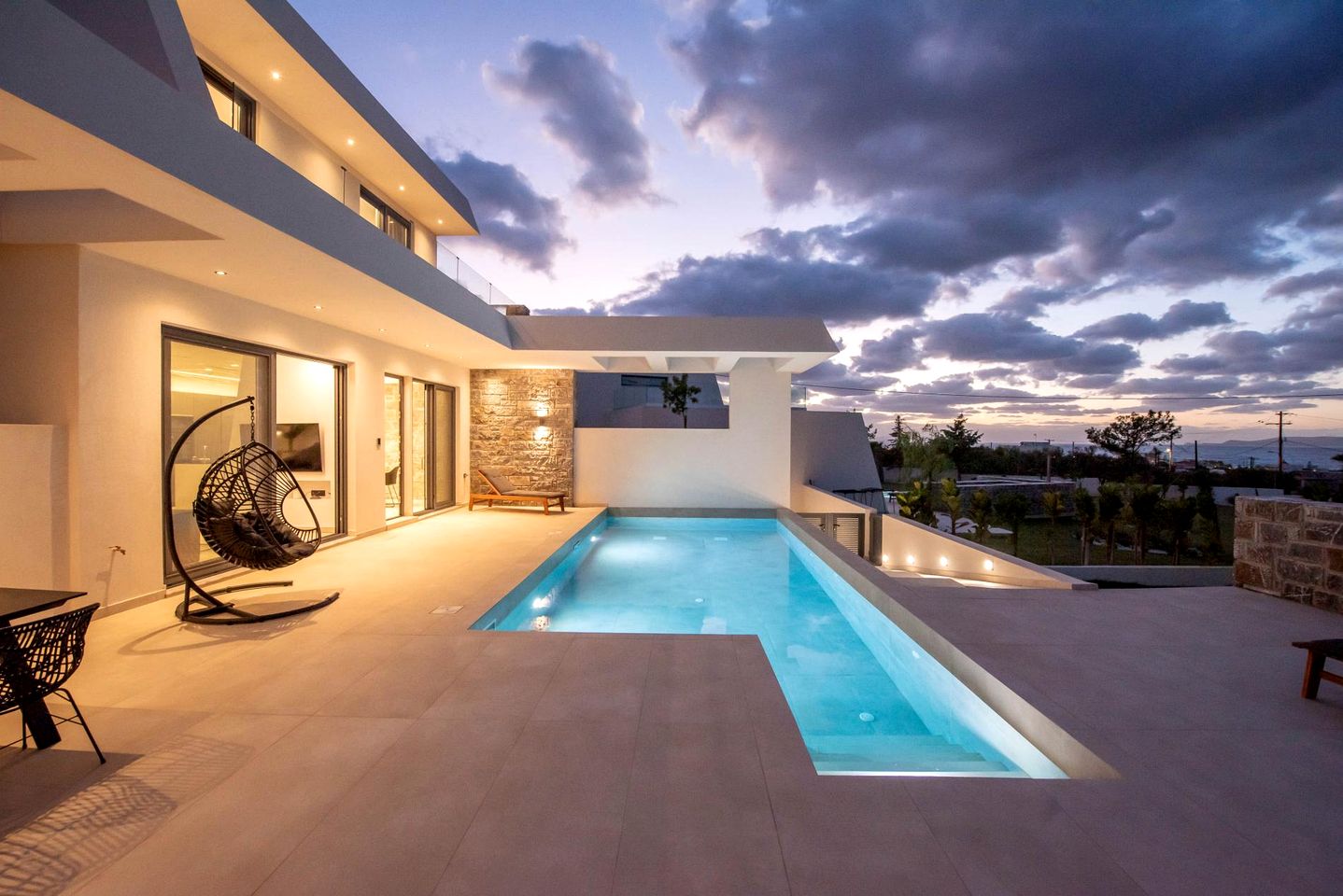 Modern Luxury Villa with Pool and Garden Oasis close to Beaches in Anissaras, Hersonissos Crete