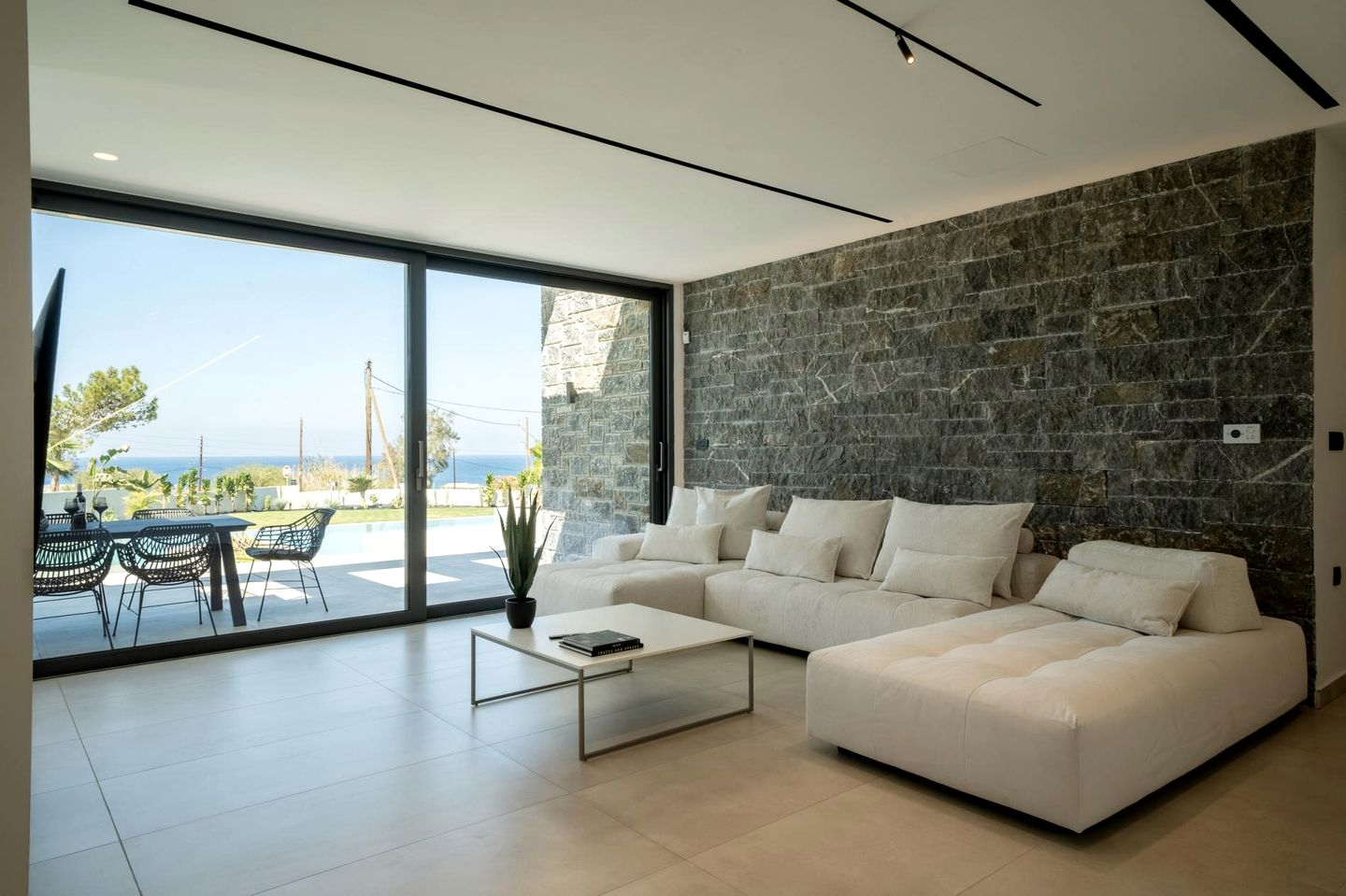 Luxurious 5-Bedroom Villa with Private Pool & Sea Views in Anissaras, Crete
