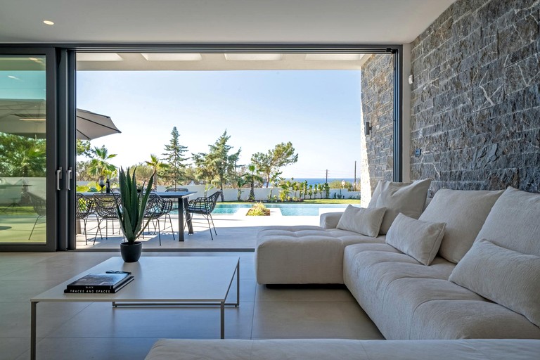 Vacation Rentals (Greece, Chersonisos, Crete)