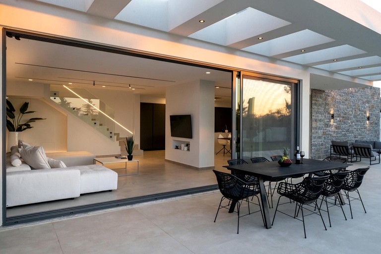 Vacation Rentals (Greece, Chersonisos, Crete)