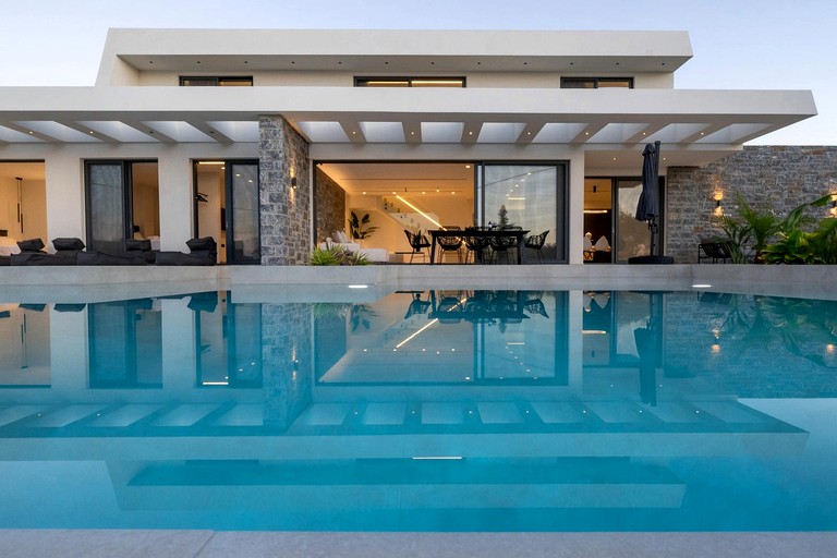 Vacation Rentals (Greece, Chersonisos, Crete)