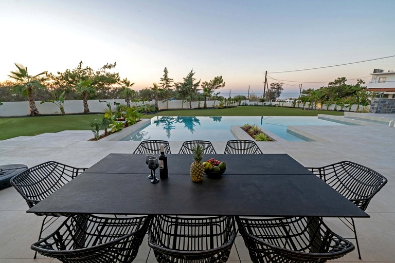 Vacation Rentals (Greece, Chersonisos, Crete)
