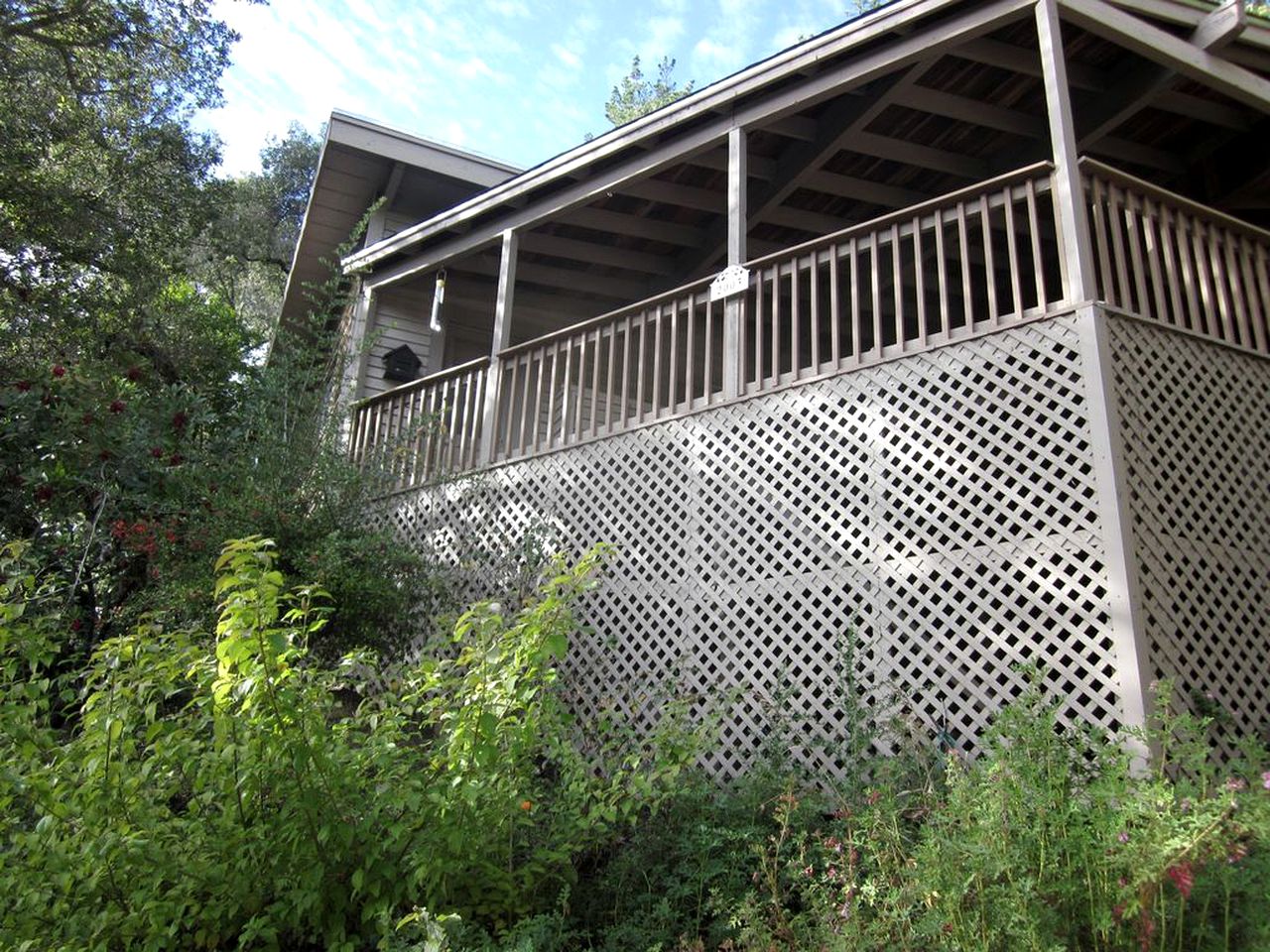 Cozy Cabin Nestled in the Heart of Sonoma County in Healdsburg, California