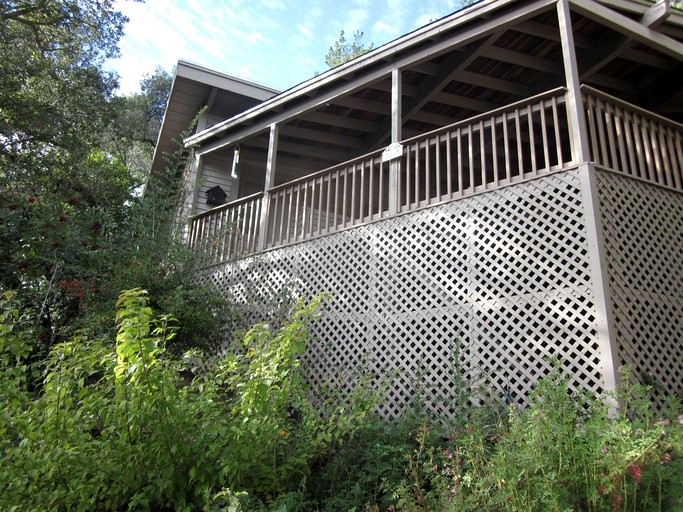 Cabins (Healdsburg, California, United States)