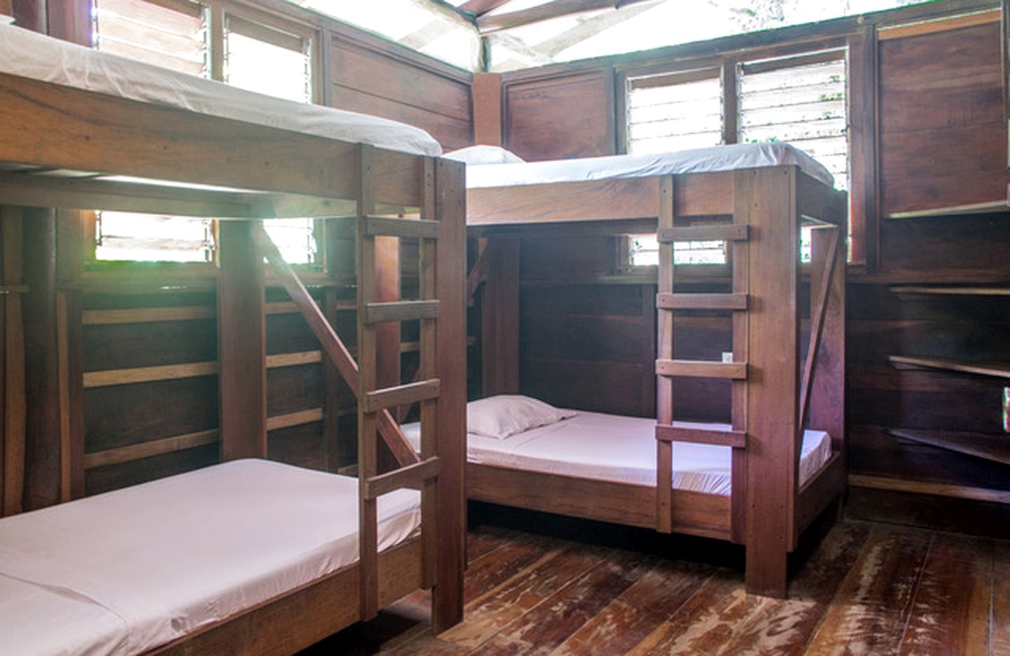 Affordable Glamping Accommodation Close to Beach in Stunning Santa Teresa, Costa Rica