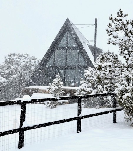 A-Frames (United States of America, Williams, Arizona)