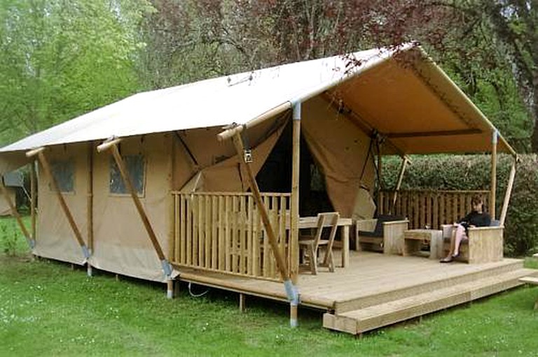 Safari Tents (Arusha, Arusha Region, Tanzania)