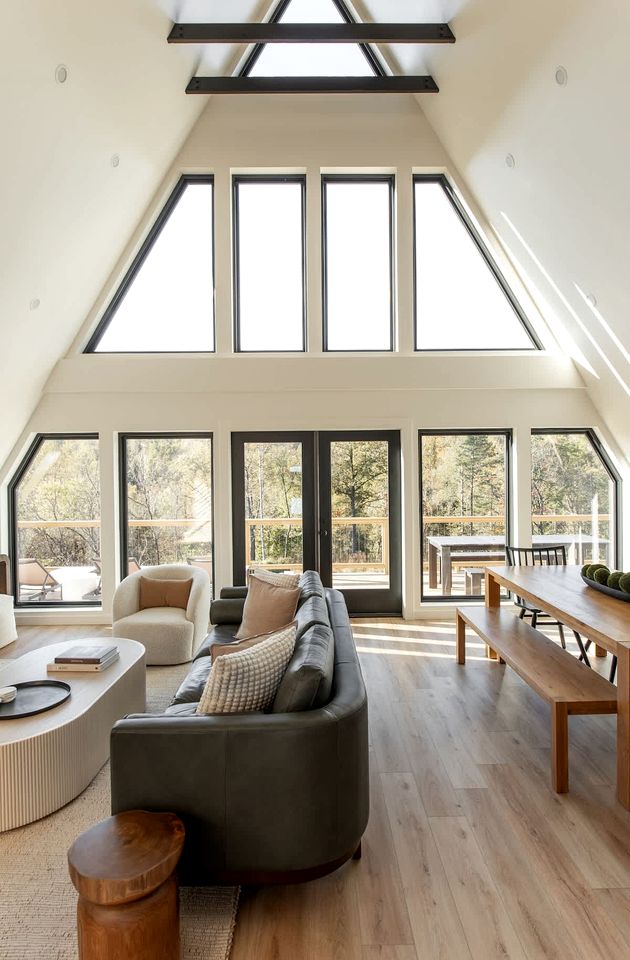 Luxury A-Frame with Hot Tub & Sauna near Wineries in Nelson County, Virginia