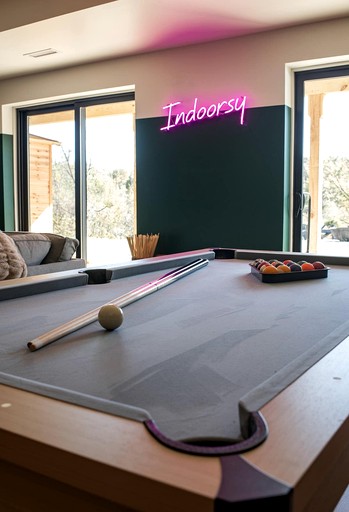 Cabins (United States of America, Faber, Virginia)