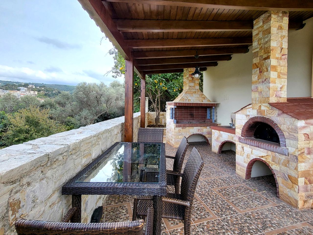 Outstanding Villa with Swimming Pool in Rethymno, Crete