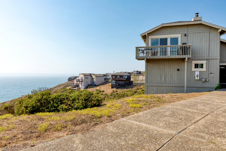 Beach Houses (United States of America, Dillon Beach, California)