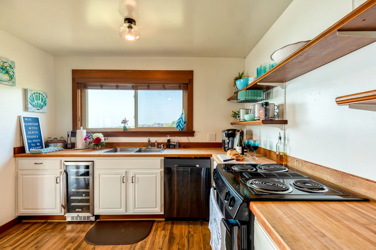 Modern Dillon Beach Rental for a Stunning California Getaway