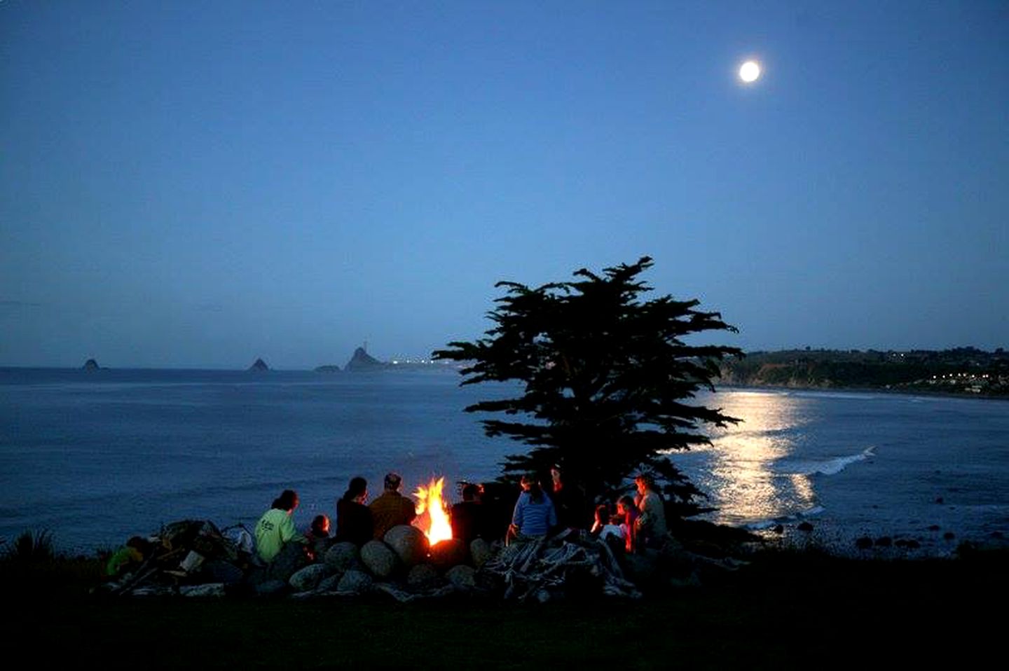 Stunning Villa Rental overlooking the Tasman Sea in New Plymouth, North Island