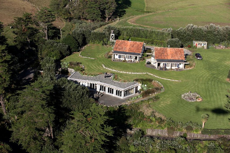 Beach Houses (New Plymouth, North Island, New Zealand)