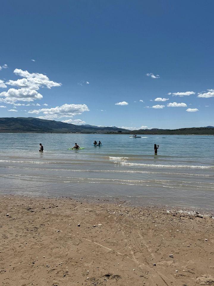 Beautifully Refurbished Airstream on Yuba Lake for a Unique Getaway in Nature in Utah