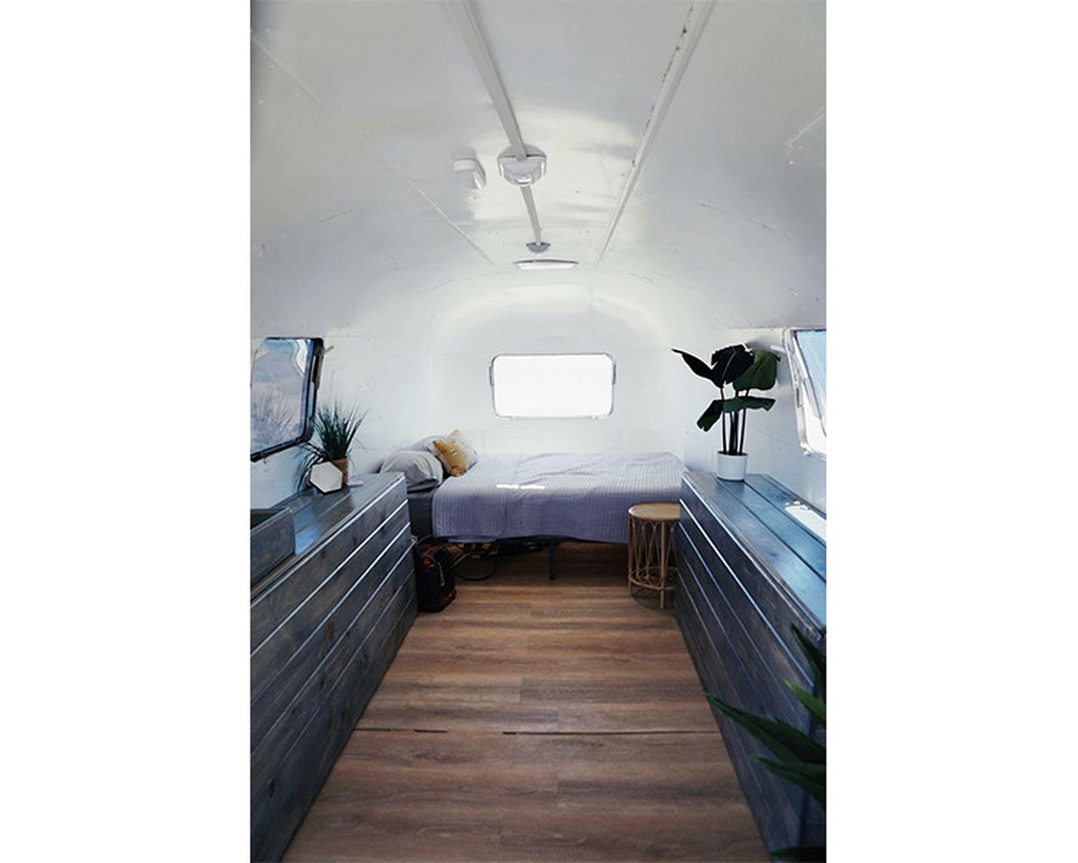 Beautifully Refurbished Airstream on Yuba Lake for a Unique Getaway in Nature in Utah