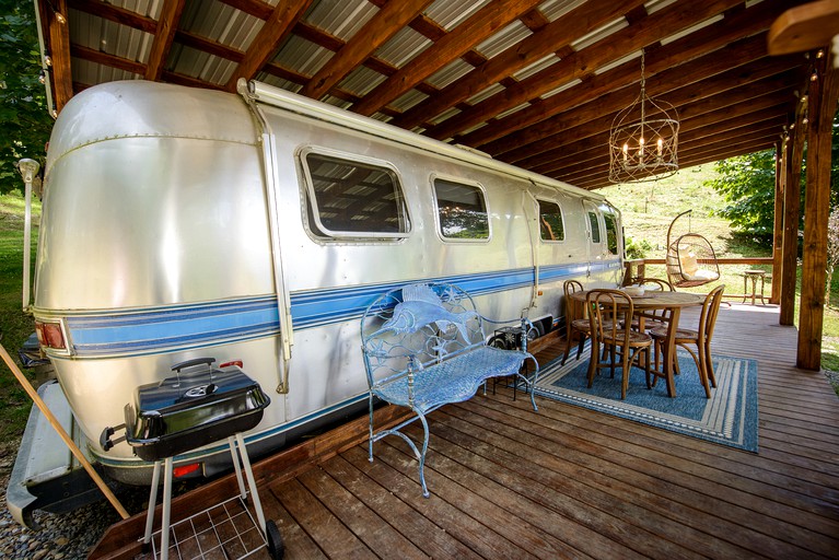 Airstreams (United States of America, Sugar Grove, North Carolina)