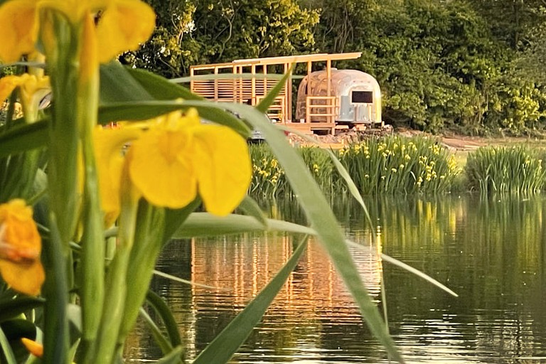Remote Silverbird Airstream makes for Great Countryside Glamping | Airstreams (Market Harborough, England, United Kingdom)