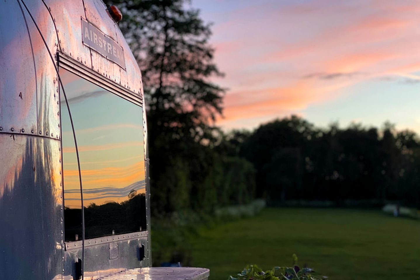 Remote Silverbird Airstream makes for Great Countryside Glamping