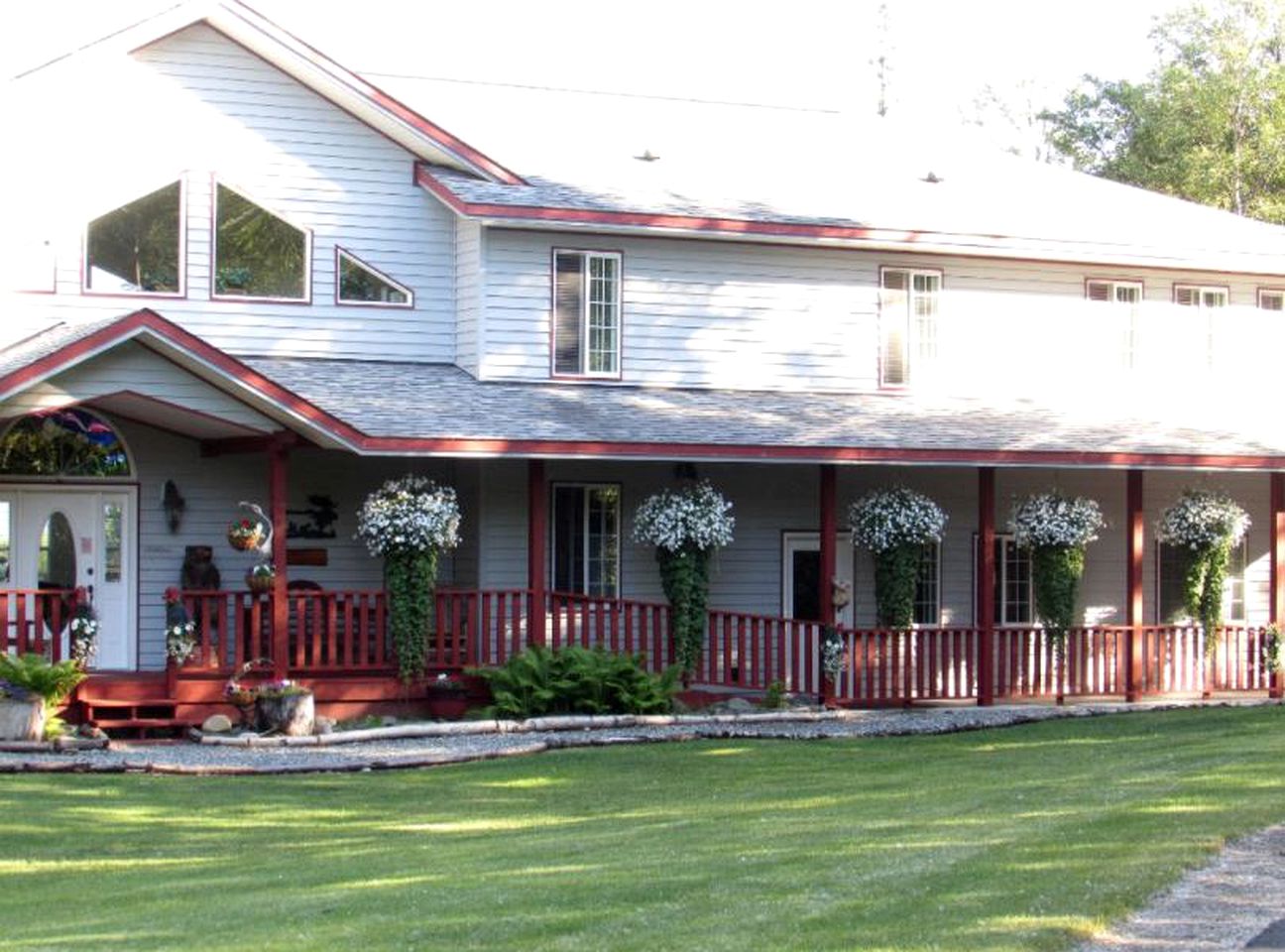 Wonderful Bed and Breakfast Accommodation with Views near Anchorage, Alaska