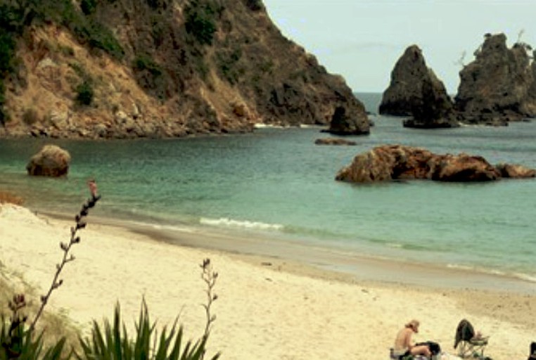 Cottages (Kuaotunu, North Island, New Zealand)