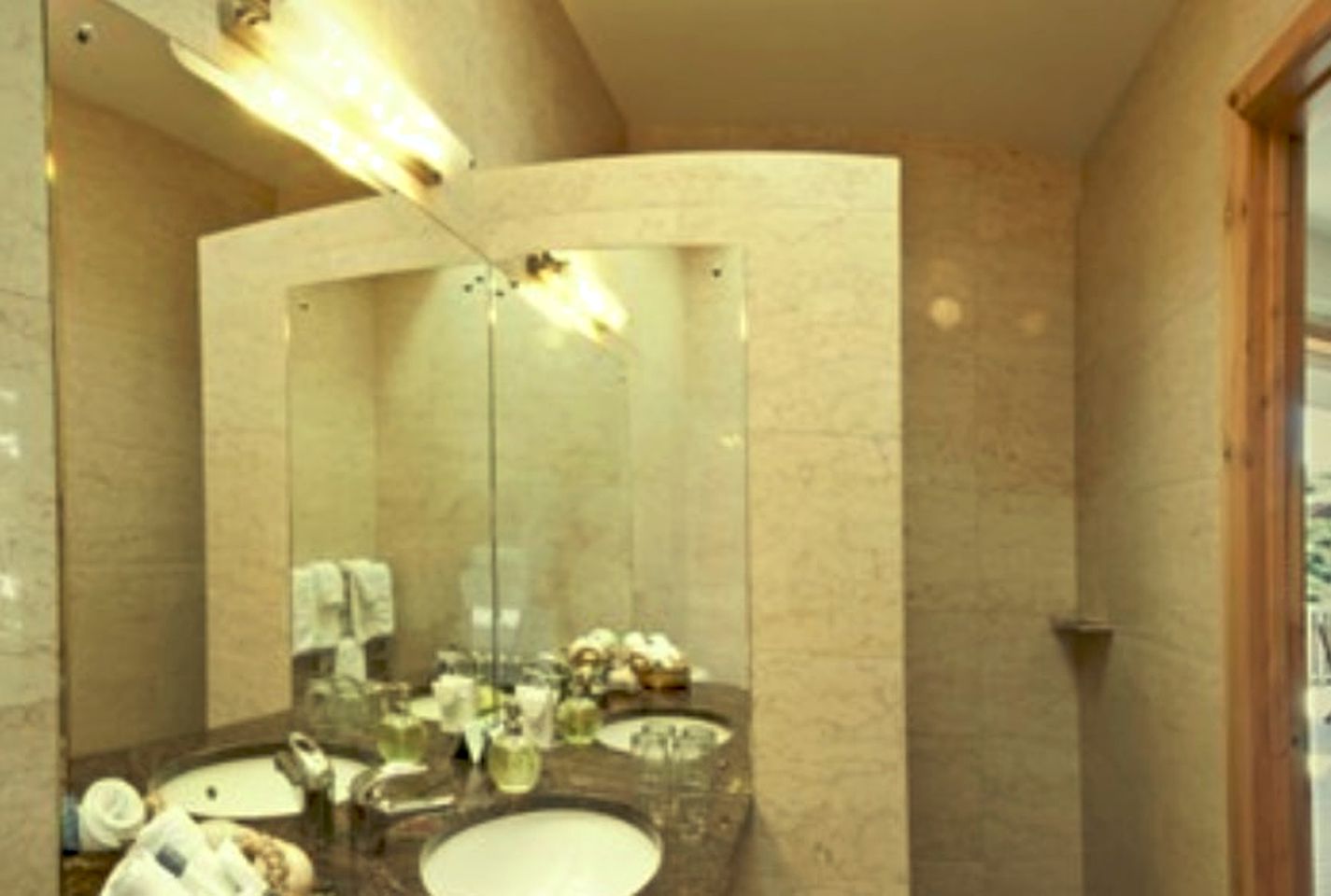 Superb Holiday Lodge with Observatory in Kuaotunu, South Island