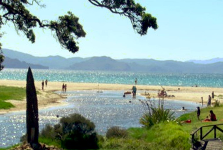 Nature Lodges (Kuaotunu, North Island, New Zealand)