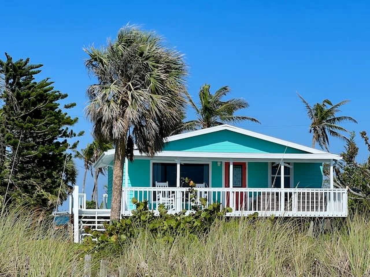 Peaceful Cottage with Incredible Water Views on Little Gasparilla Island for a Quiet Escape by the Beach in Florida