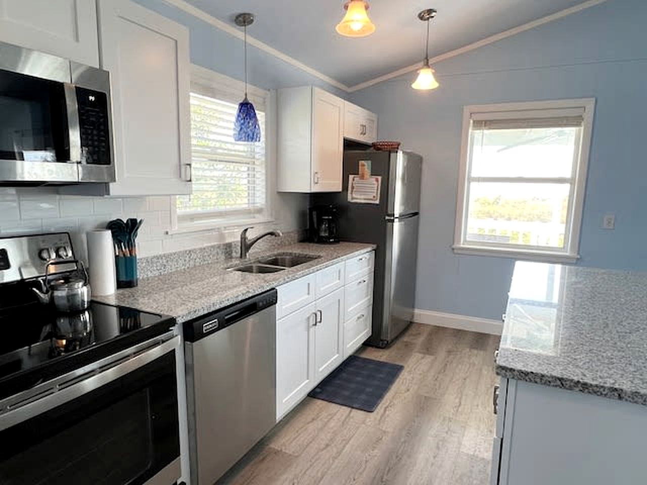 Peaceful Cottage with Incredible Water Views on Little Gasparilla Island for a Quiet Escape by the Beach in Florida