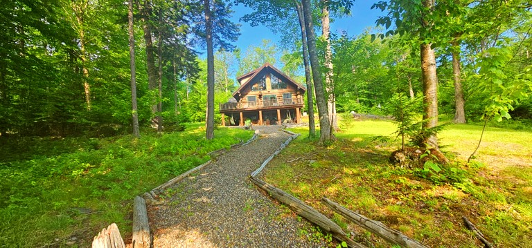 Cabins (United States of America, Rockwood, Maine)