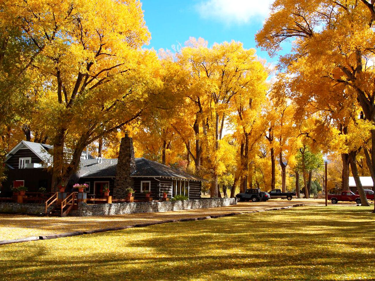 All-Inclusive Ranch with Picturesque Scenery in Colorado