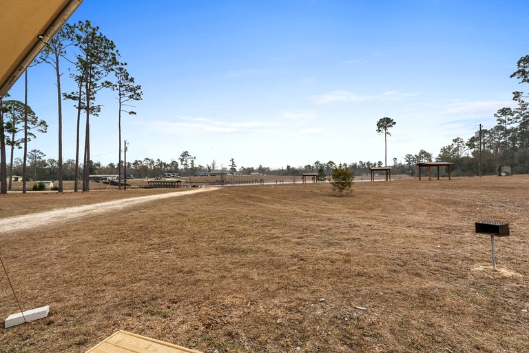 Cabins (United States of America, --, Florida)