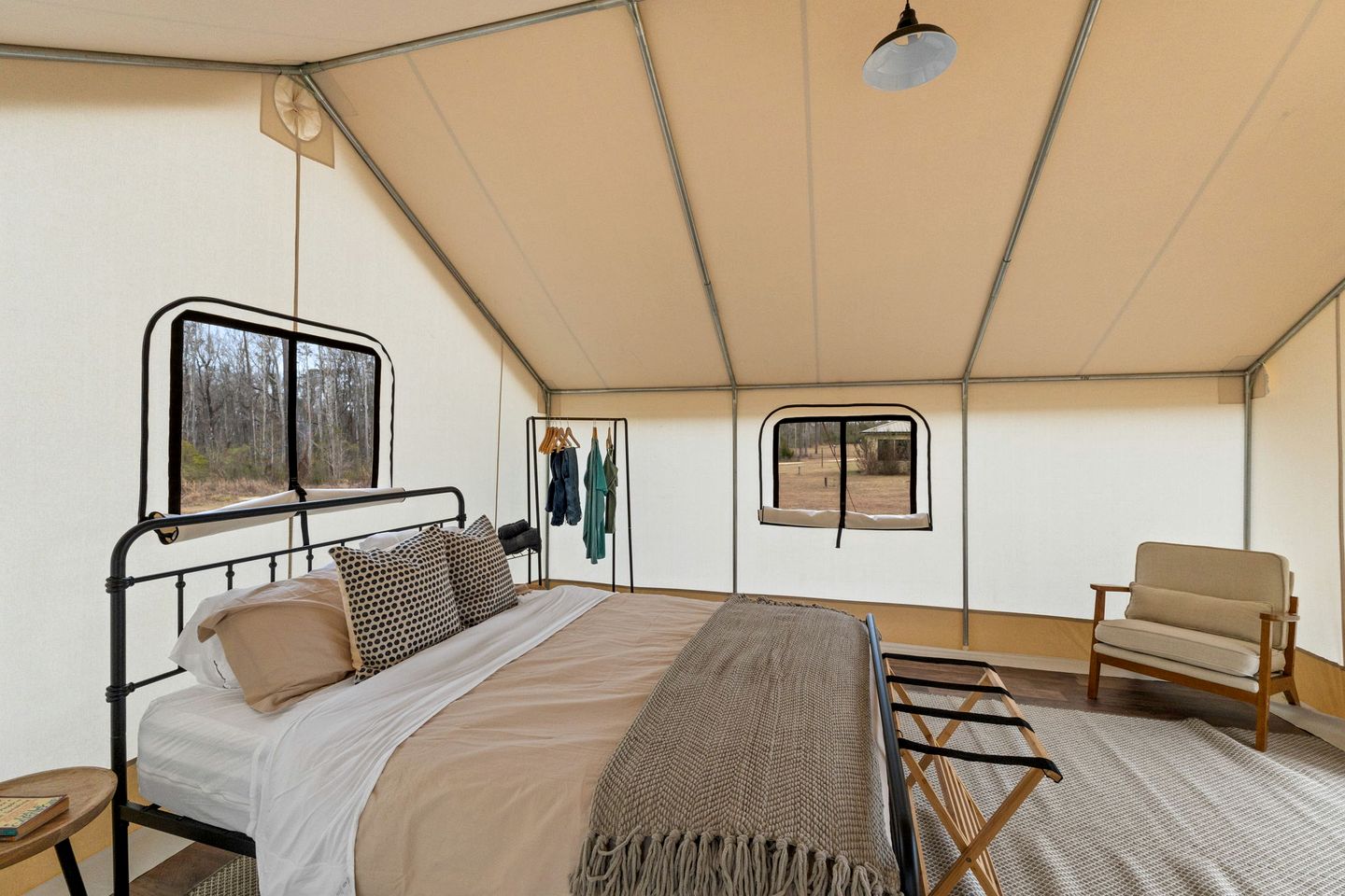 Rustic Luxury Glamping Experience with Lakes, Wildlife & Adventure in Wewahitchka, Florida