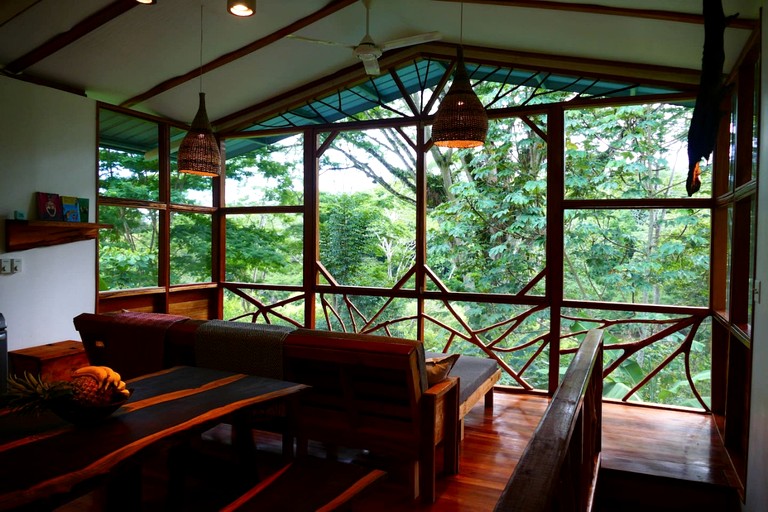 Cottages (Belize, Cristo Rey, Cayo District)