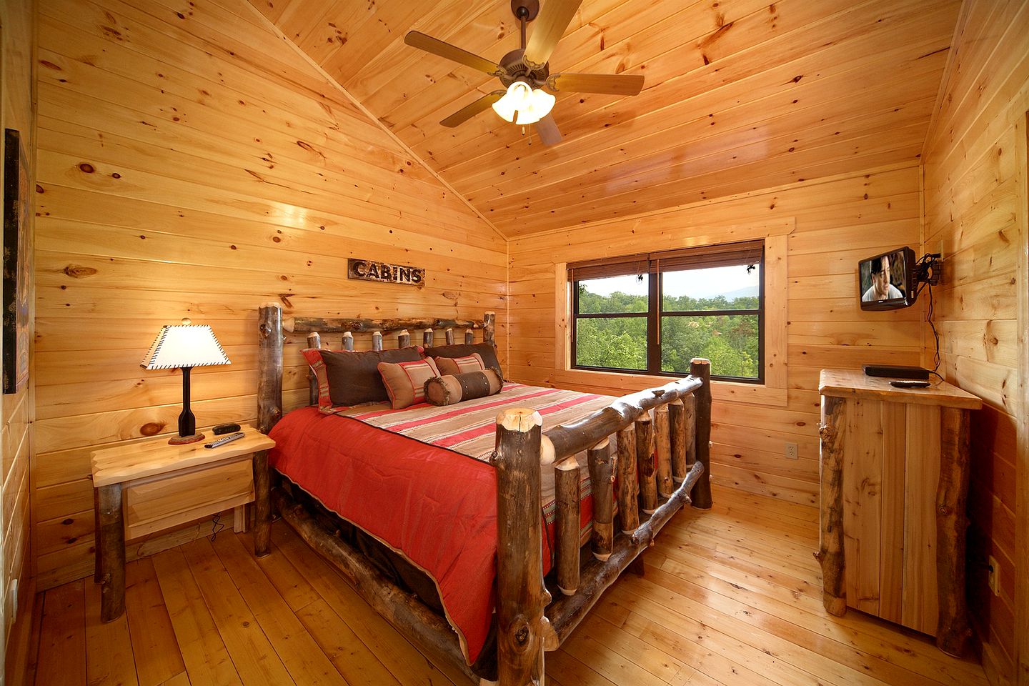 Majestic Gatlinburg Getaway Ideal for a Vacation in Tennessee