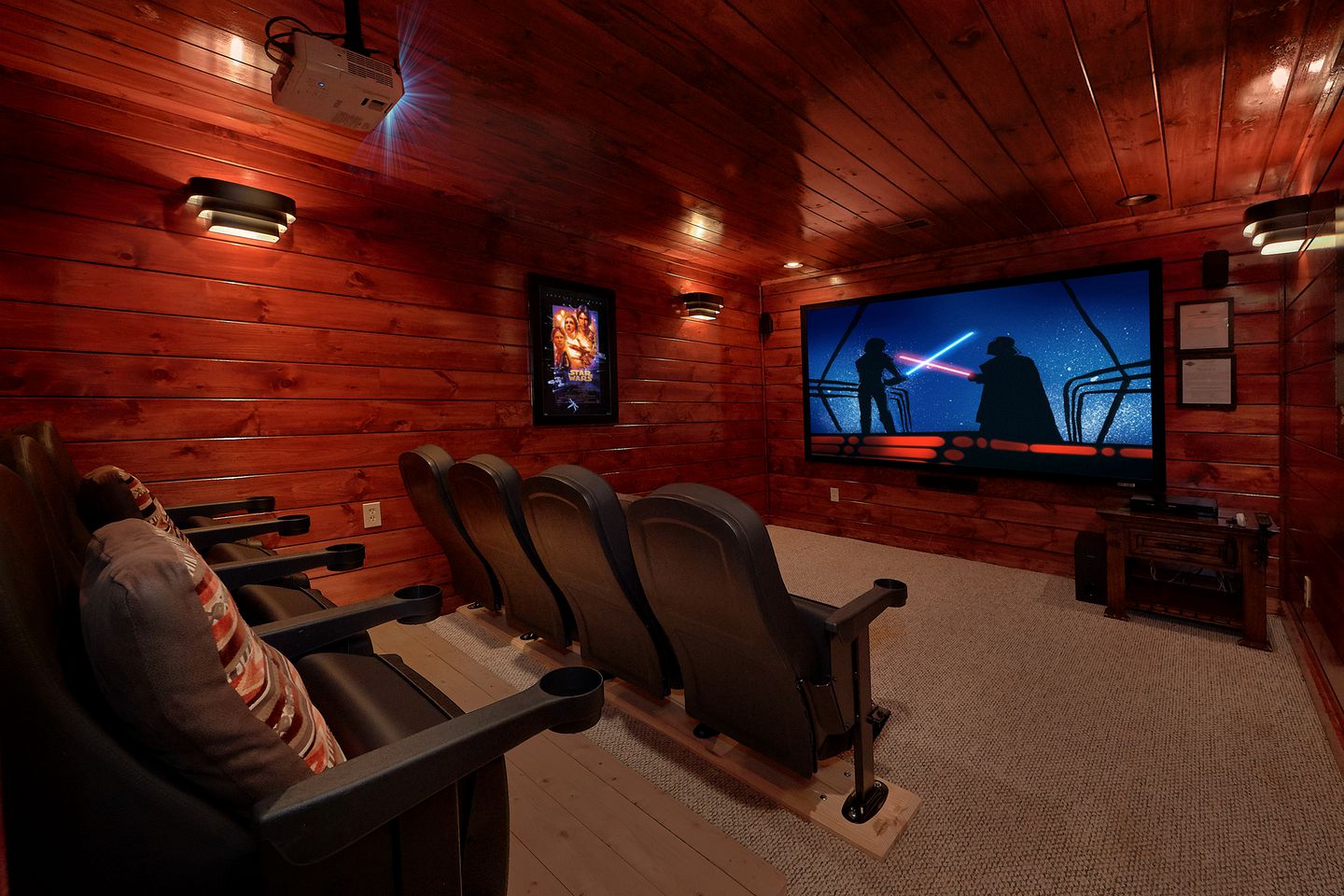 Majestic Gatlinburg Getaway Ideal for a Vacation in Tennessee