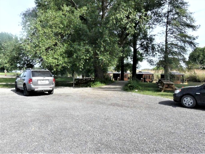 Floating Homes (Canada, Ile-aux-Noix, Quebec)