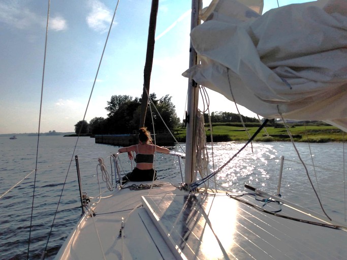 Floating Homes (Canada, Ile-aux-Noix, Quebec)