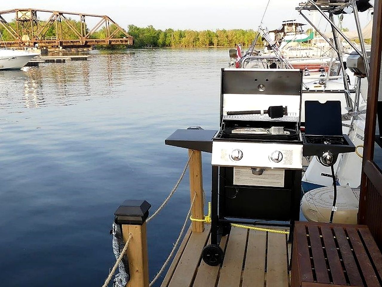 Impressive Floating Home with Great Lake Views in Ile-aux-Noix, Quebec