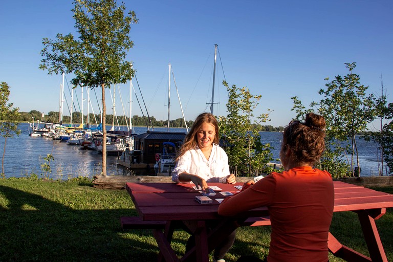 Floating Homes (Canada, Ile-aux-Noix, Quebec)