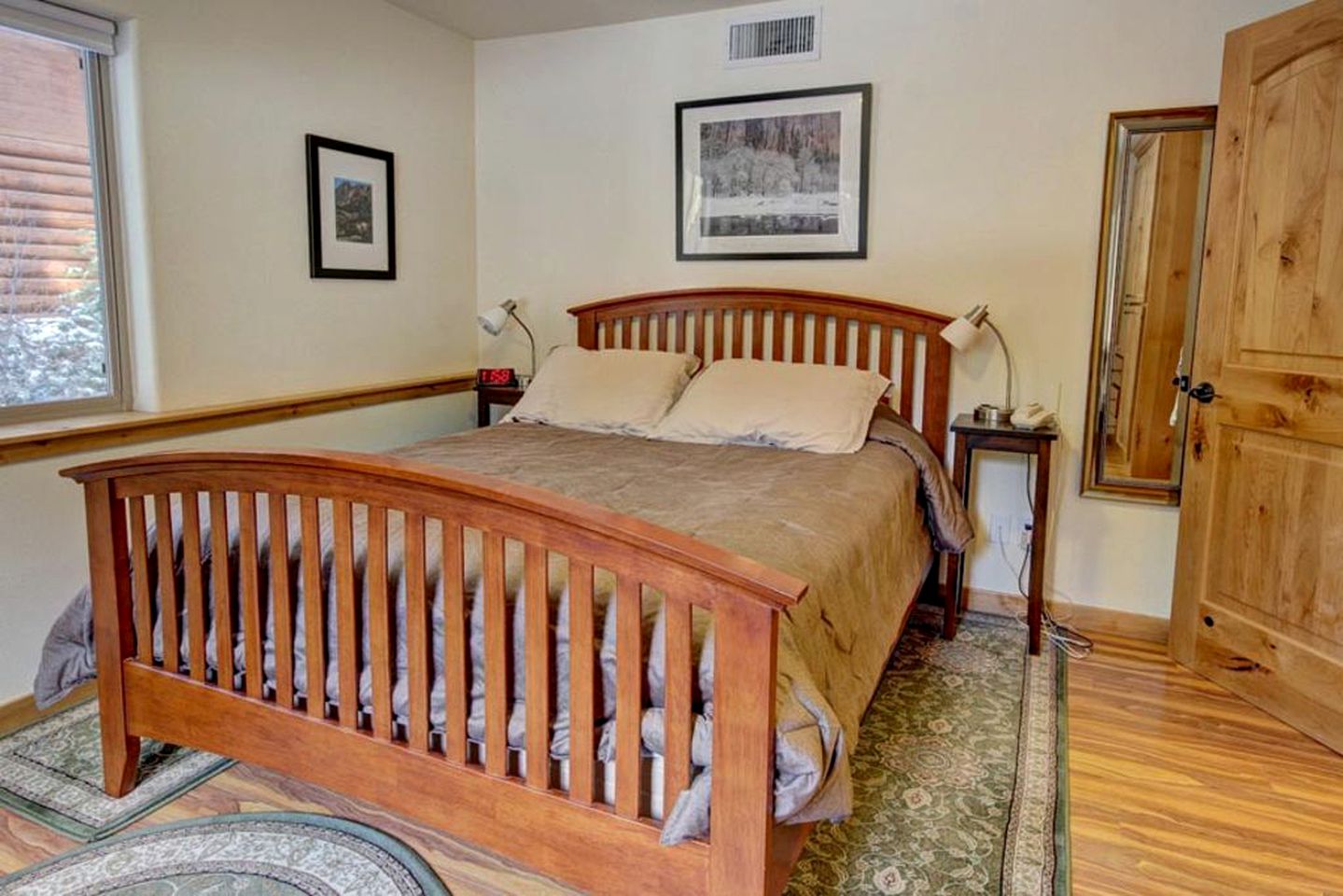 One-Bedroom Vacation Rental Inside Gates of Yosemite National Park, California