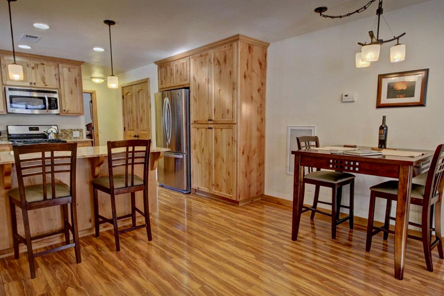 One-Bedroom Vacation Rental Inside Gates of Yosemite National Park, California