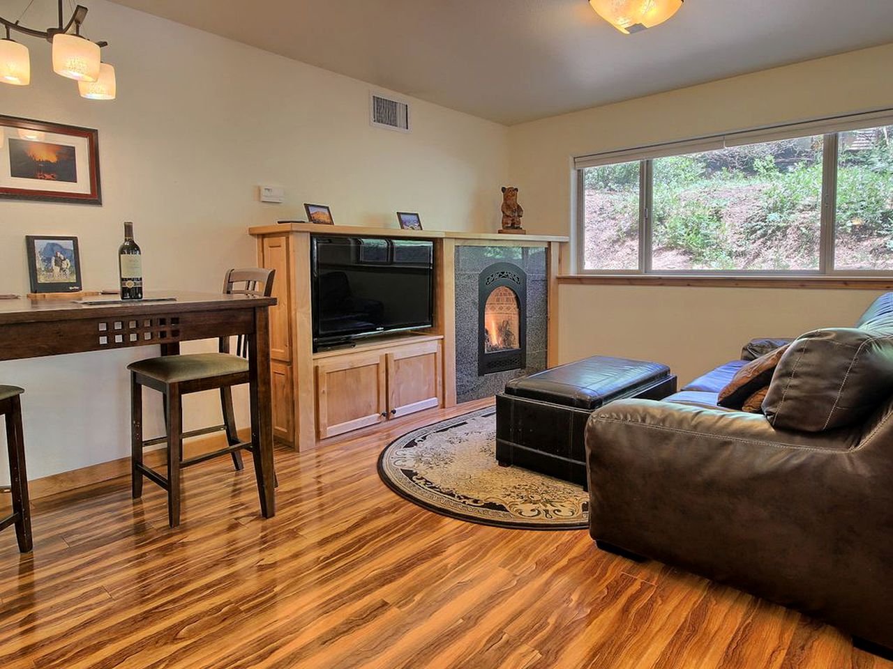 One-Bedroom Vacation Rental Inside Gates of Yosemite National Park, California