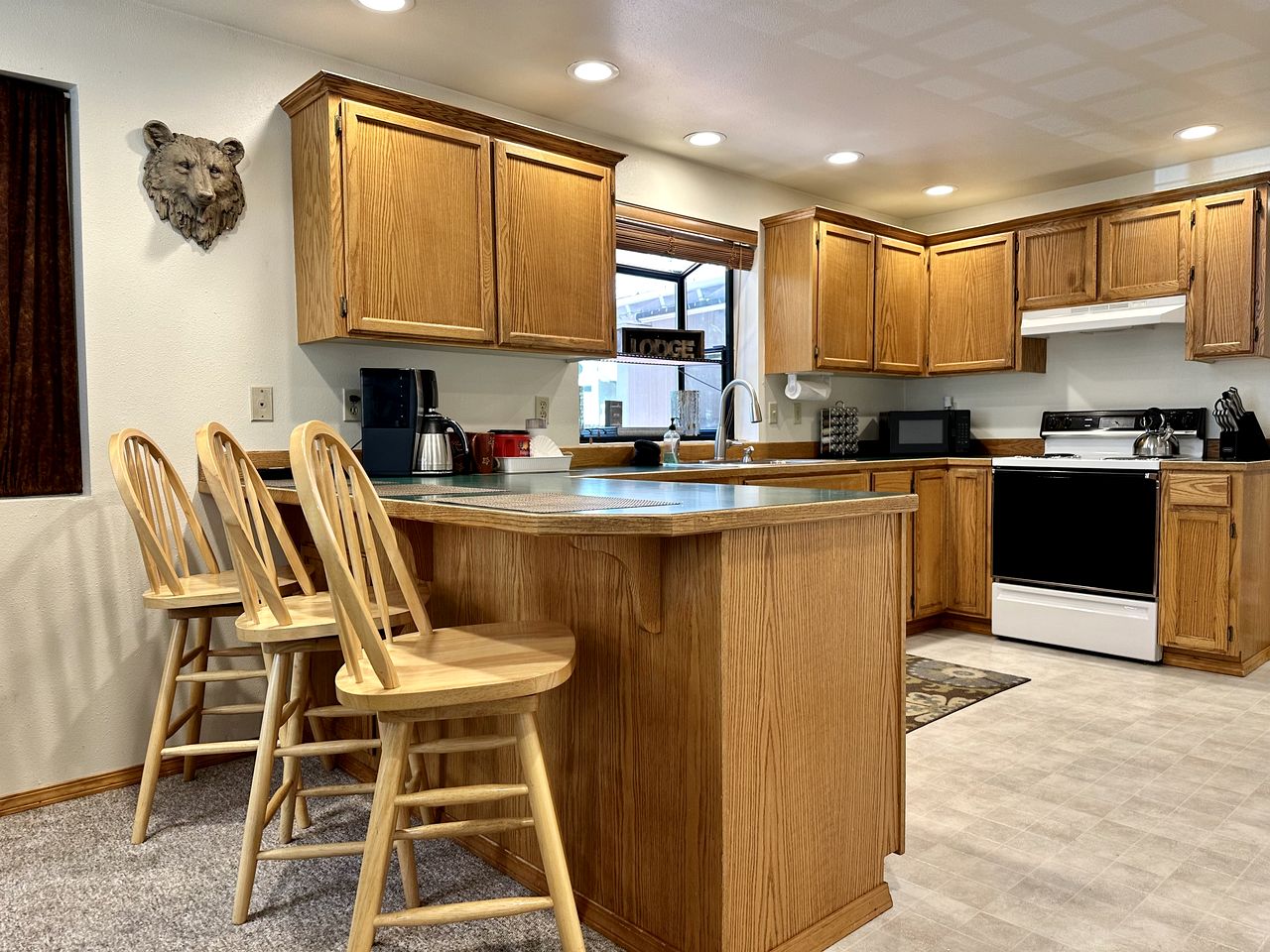 Cute Cabin Perfect Base for Exploring Local Activities in Leavenworth,Washington