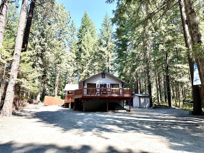 Cabins (United States of America, Leavenworth, Washington)